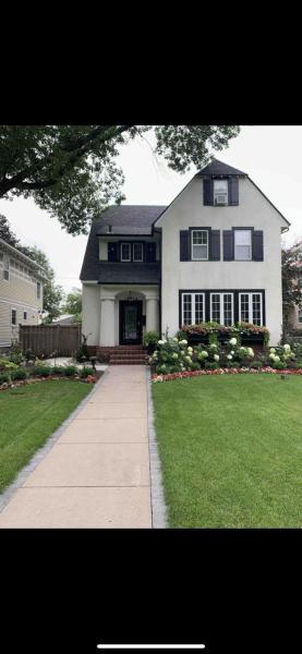 Big beautiful house in the Suburbs